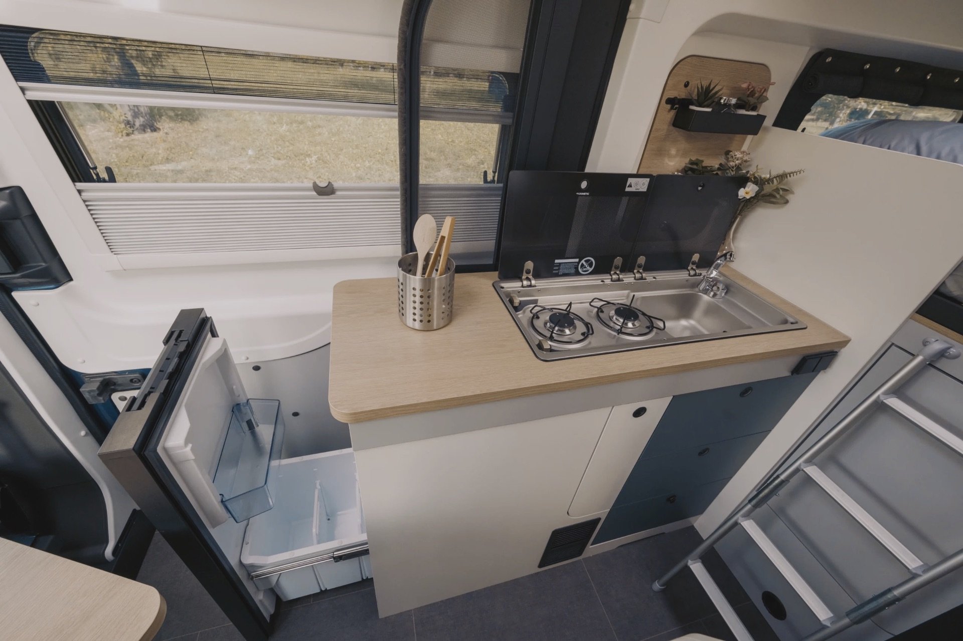 Mooveo Van F60DB