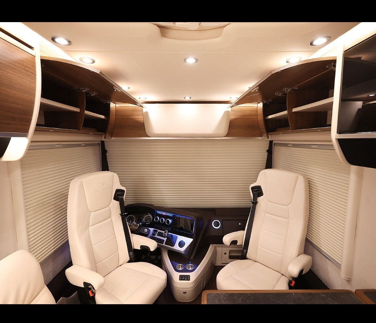 Concorde Charisma 910 LI
