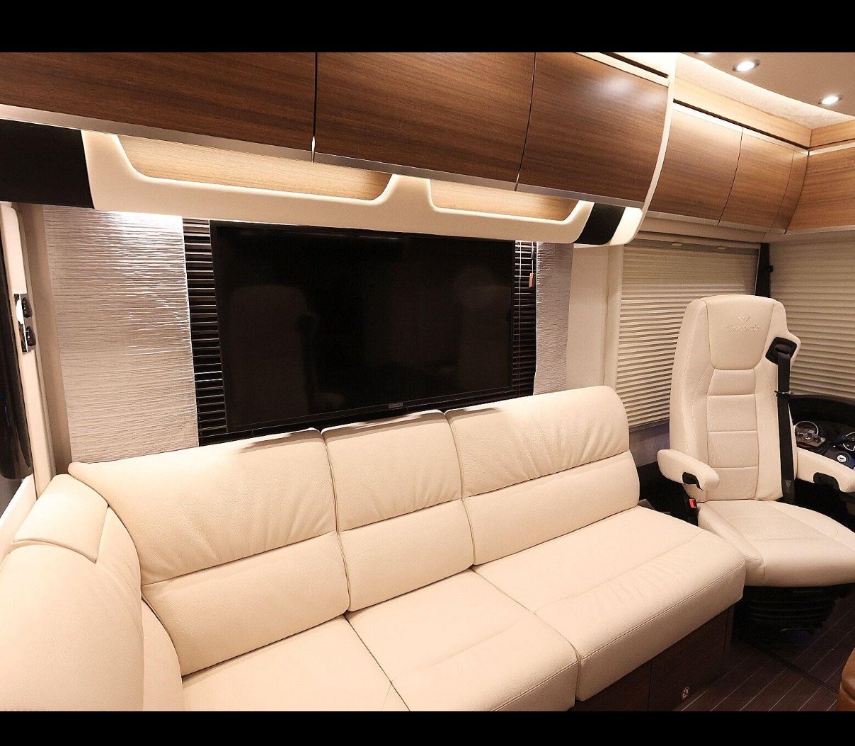 Concorde Charisma 910 LI