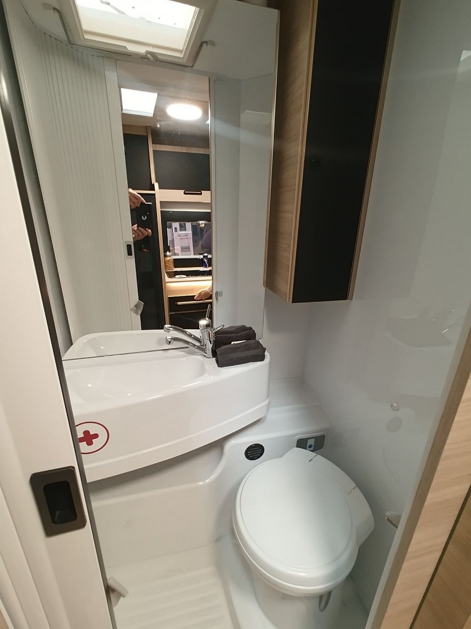 Challenger 287 Graphite Edition