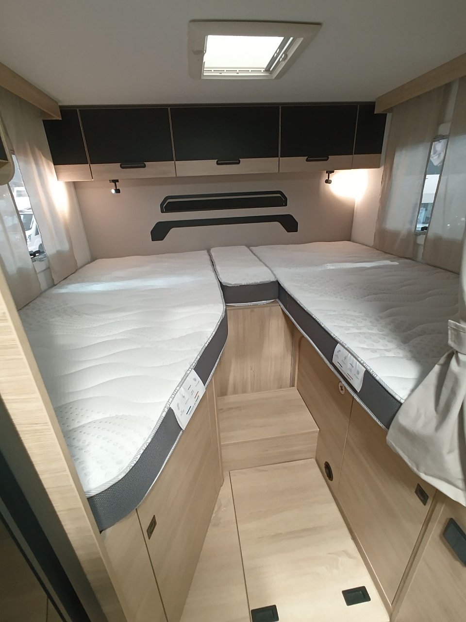 Challenger 287 Graphite Edition