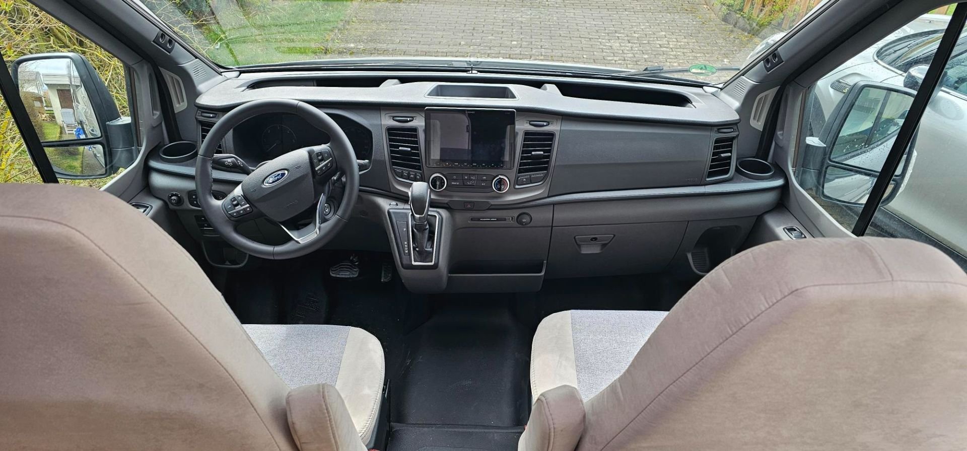 LMC Innovan 592