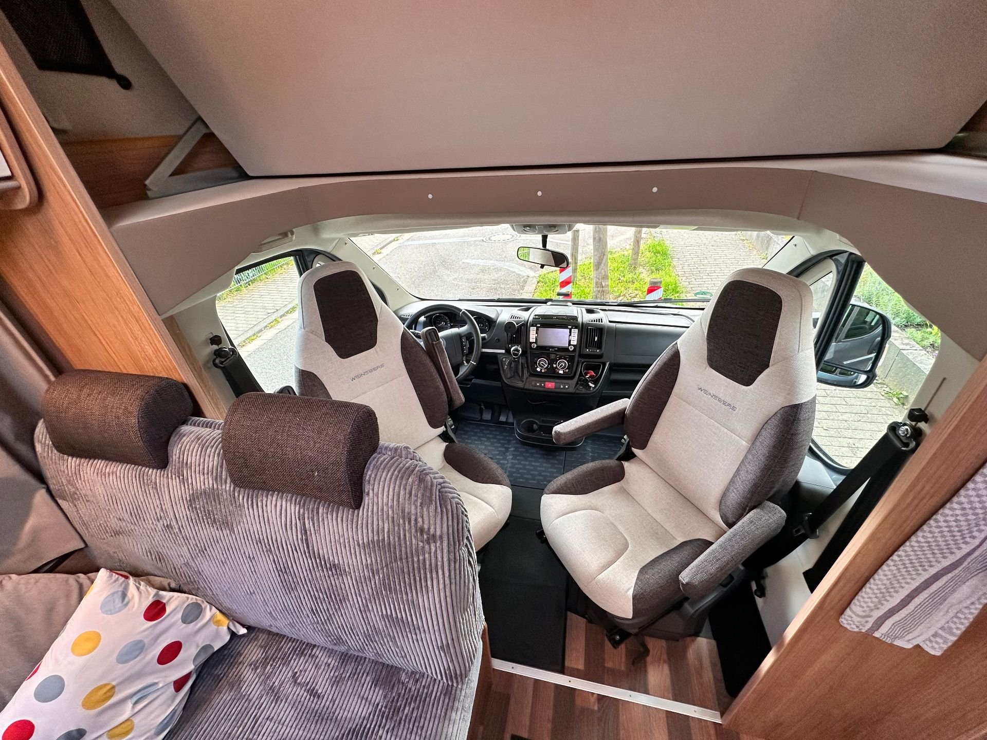 Weinsberg Cara Home 700 DG