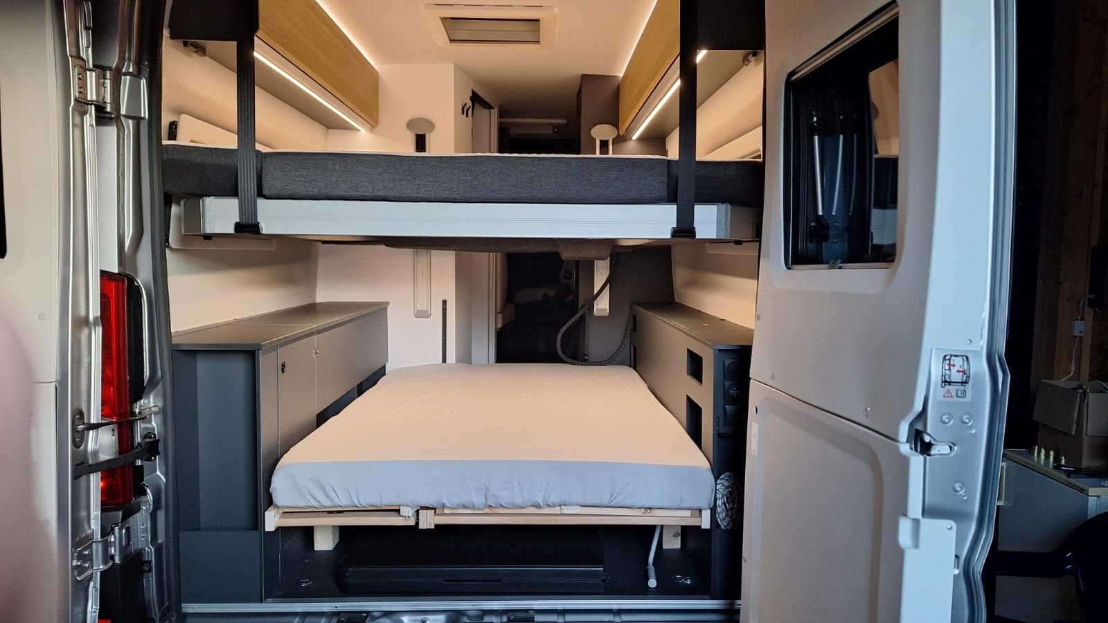 Adria Twin 640 SGX Supreme