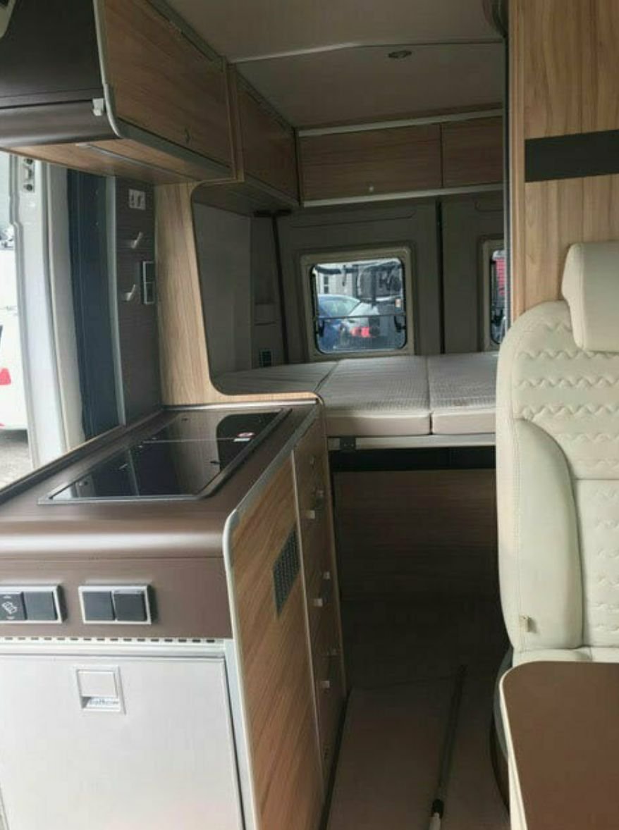 HYMER / ERIBA / HYMERCAR Ayers Rock