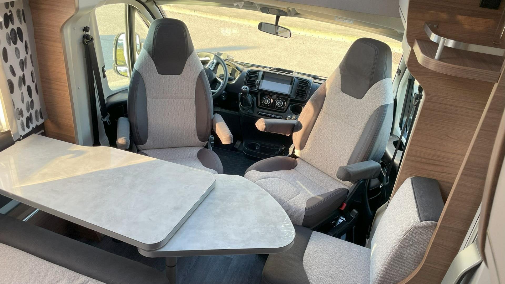 Knaus VAN TI 650 MEG