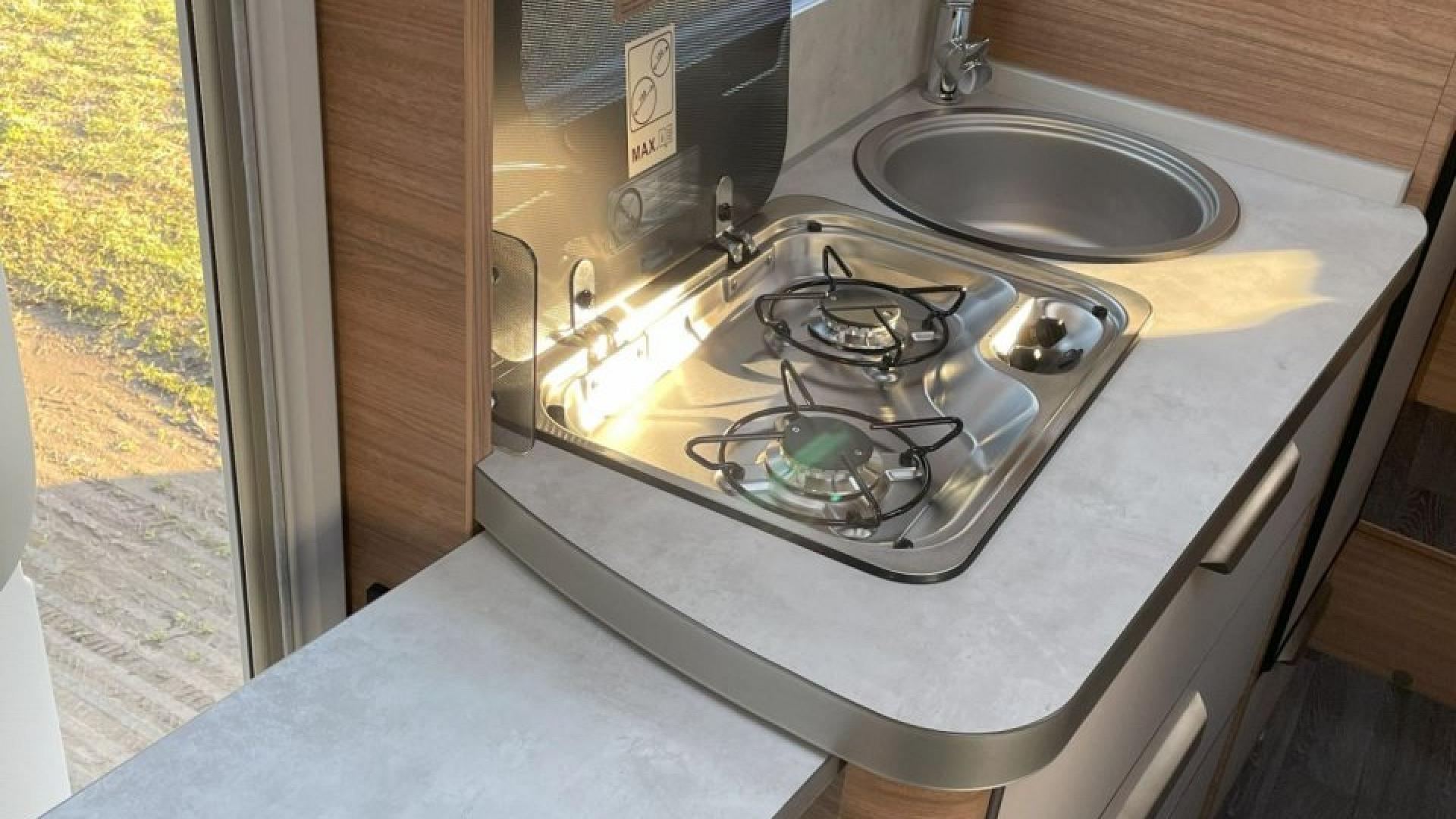 Knaus VAN TI 650 MEG