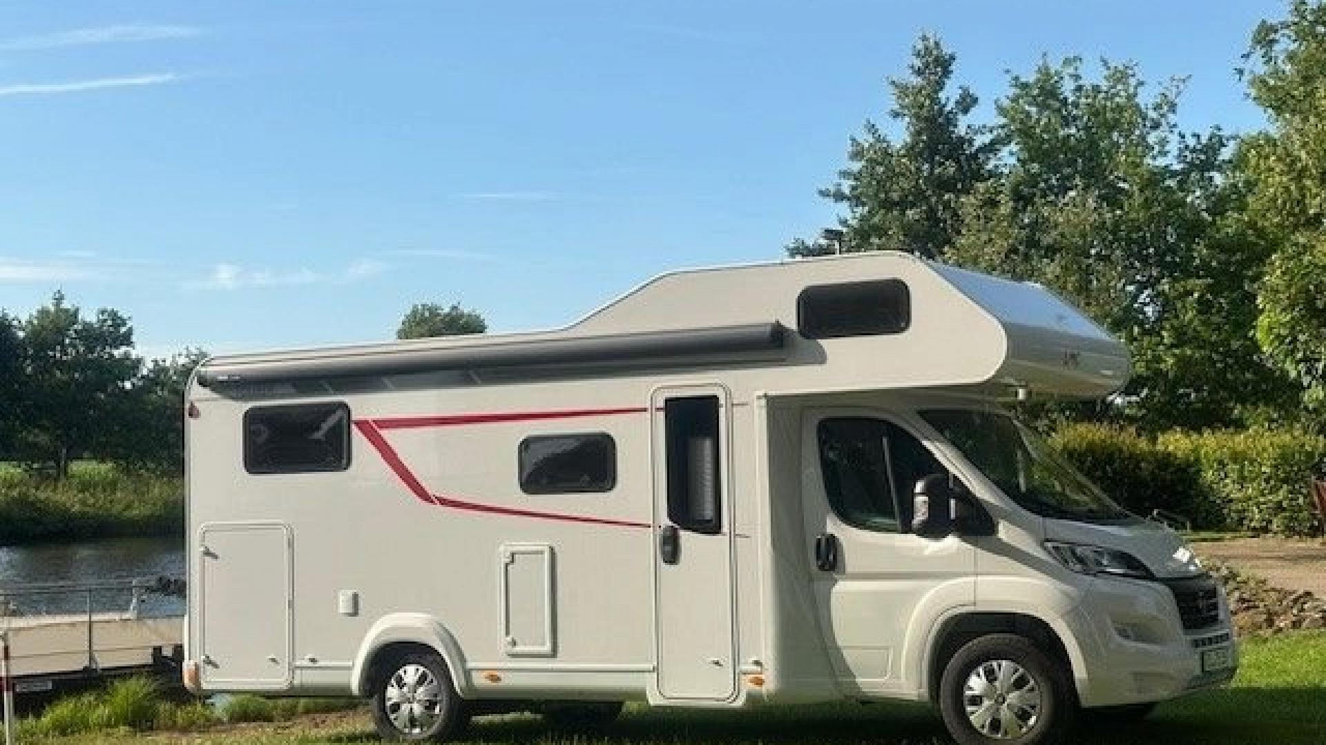 LMC Tourer A 690