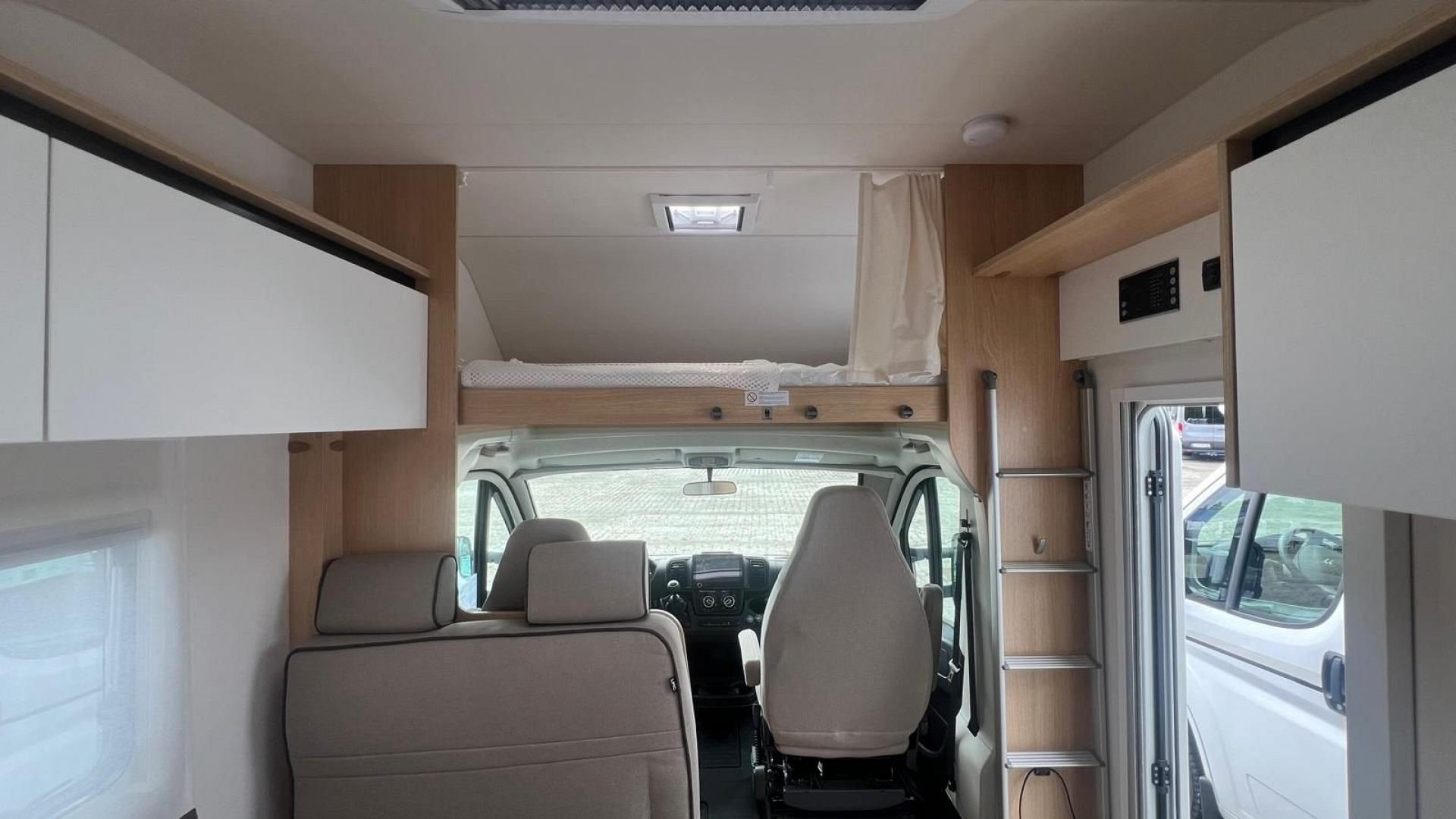 LMC Tourer A 690