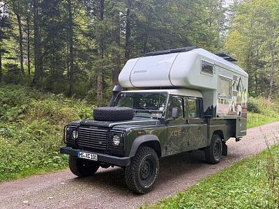 Landrover Defender + Tischer 260