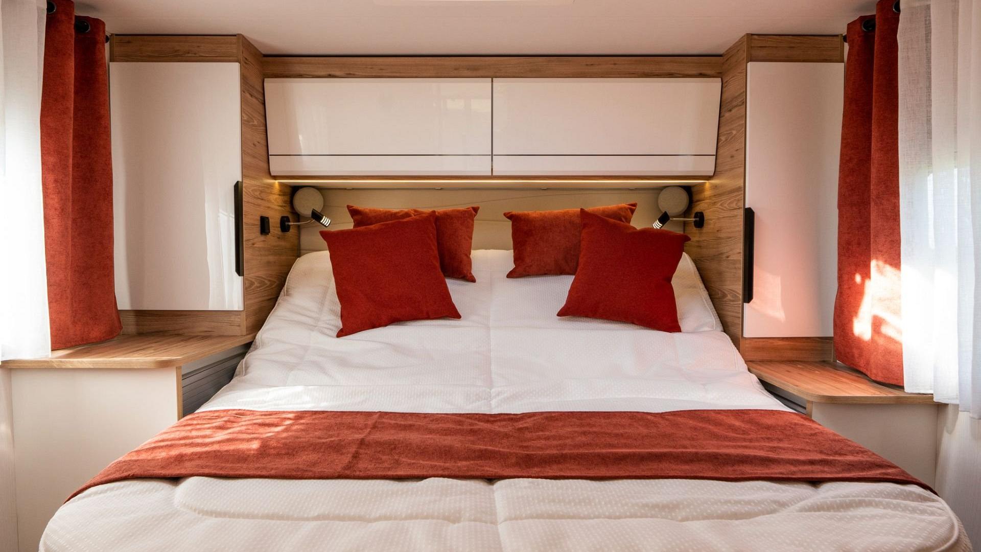 Pilote Pilote G781FC EXPRESSION mit Vollausstattung