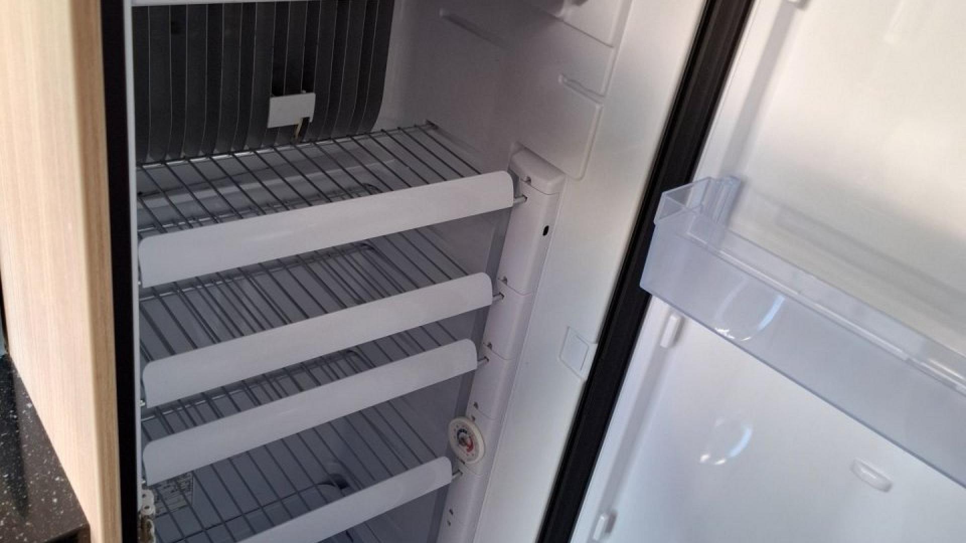 Bürstner Travel Van T690