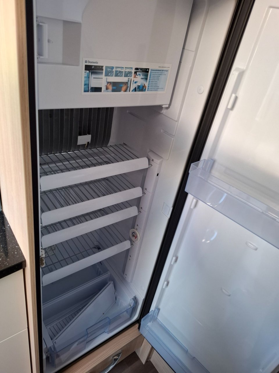 Bürstner Travel Van T690