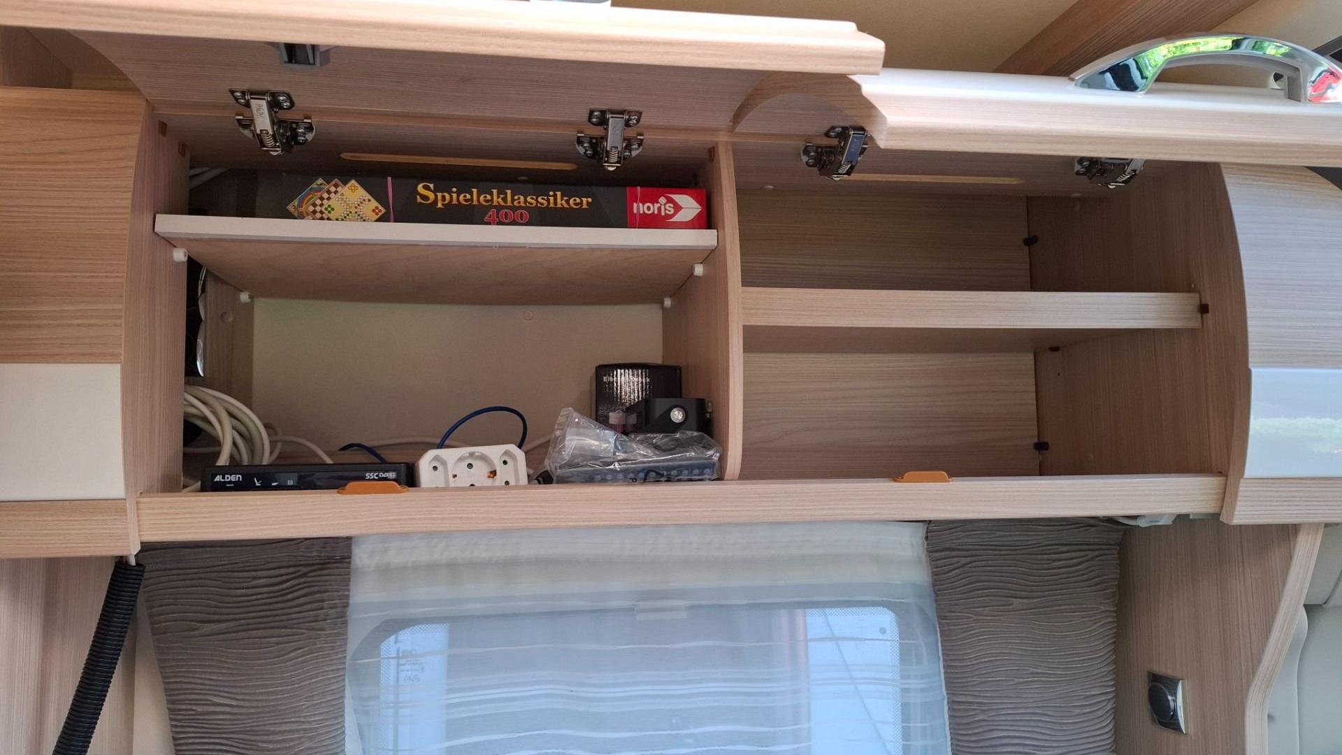 Bürstner Travel Van T690