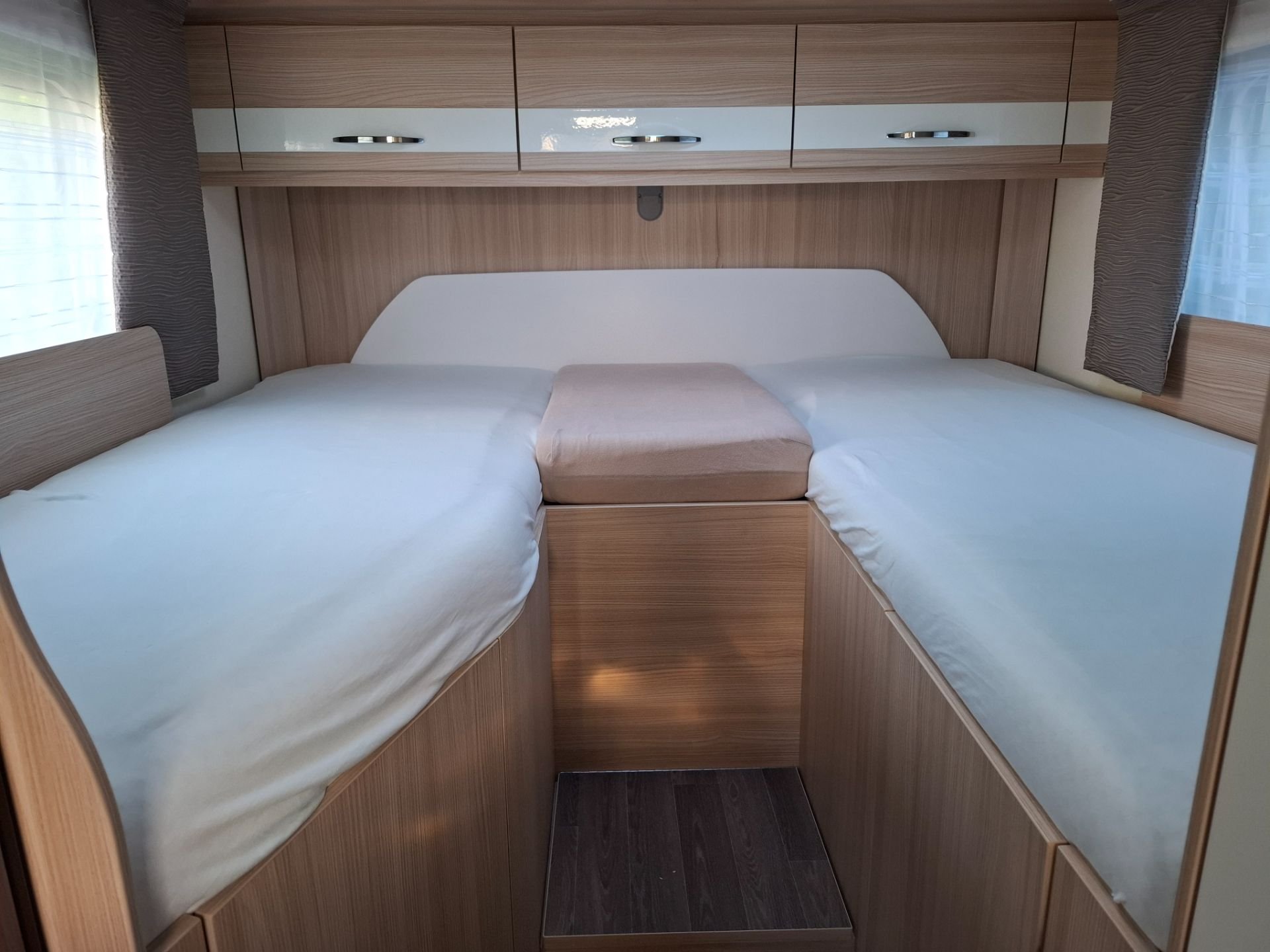 Bürstner Travel Van T690