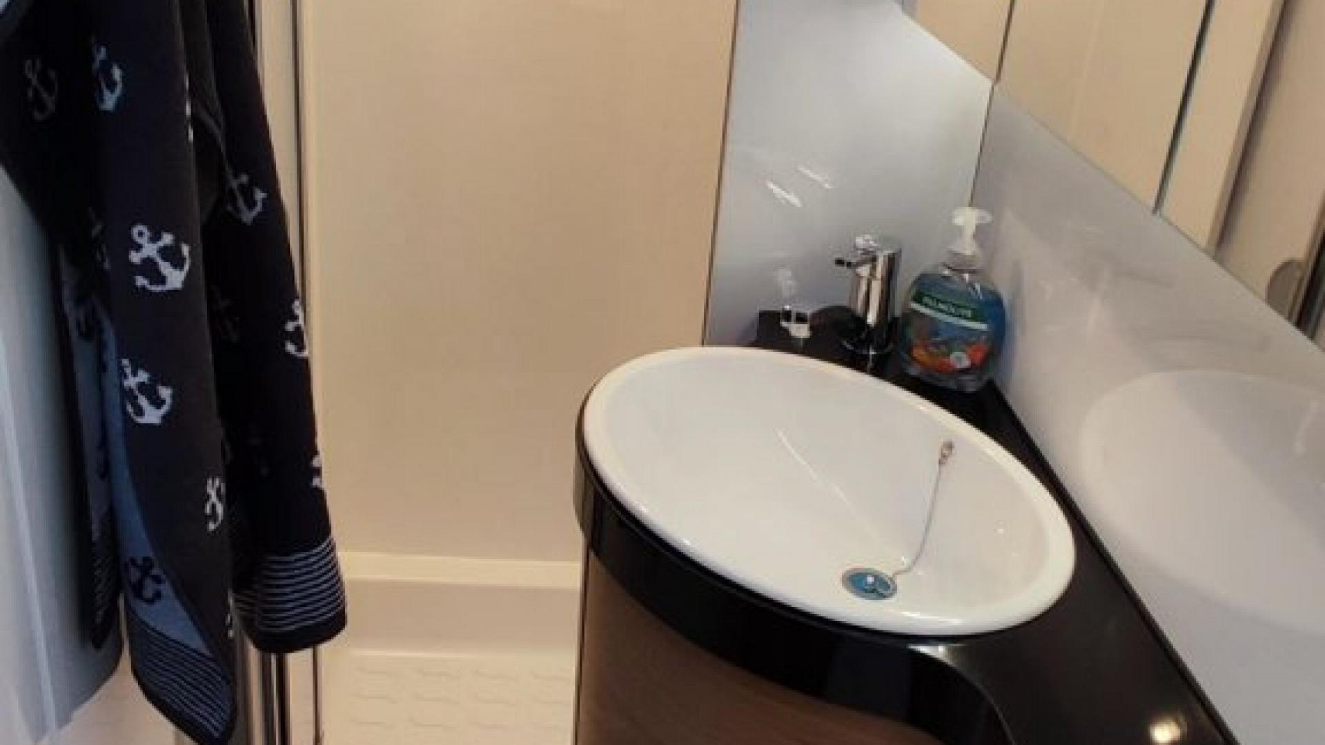 Hobby 495 WFB Heckbad