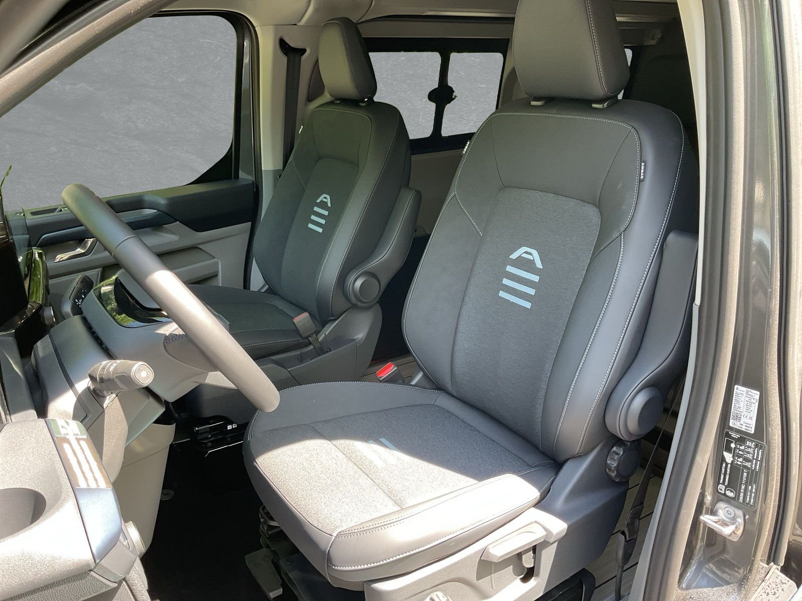 Ford Nugget Active L2