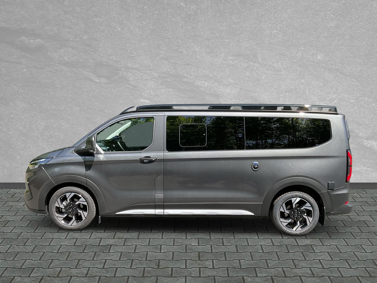 Ford Nugget Active L2