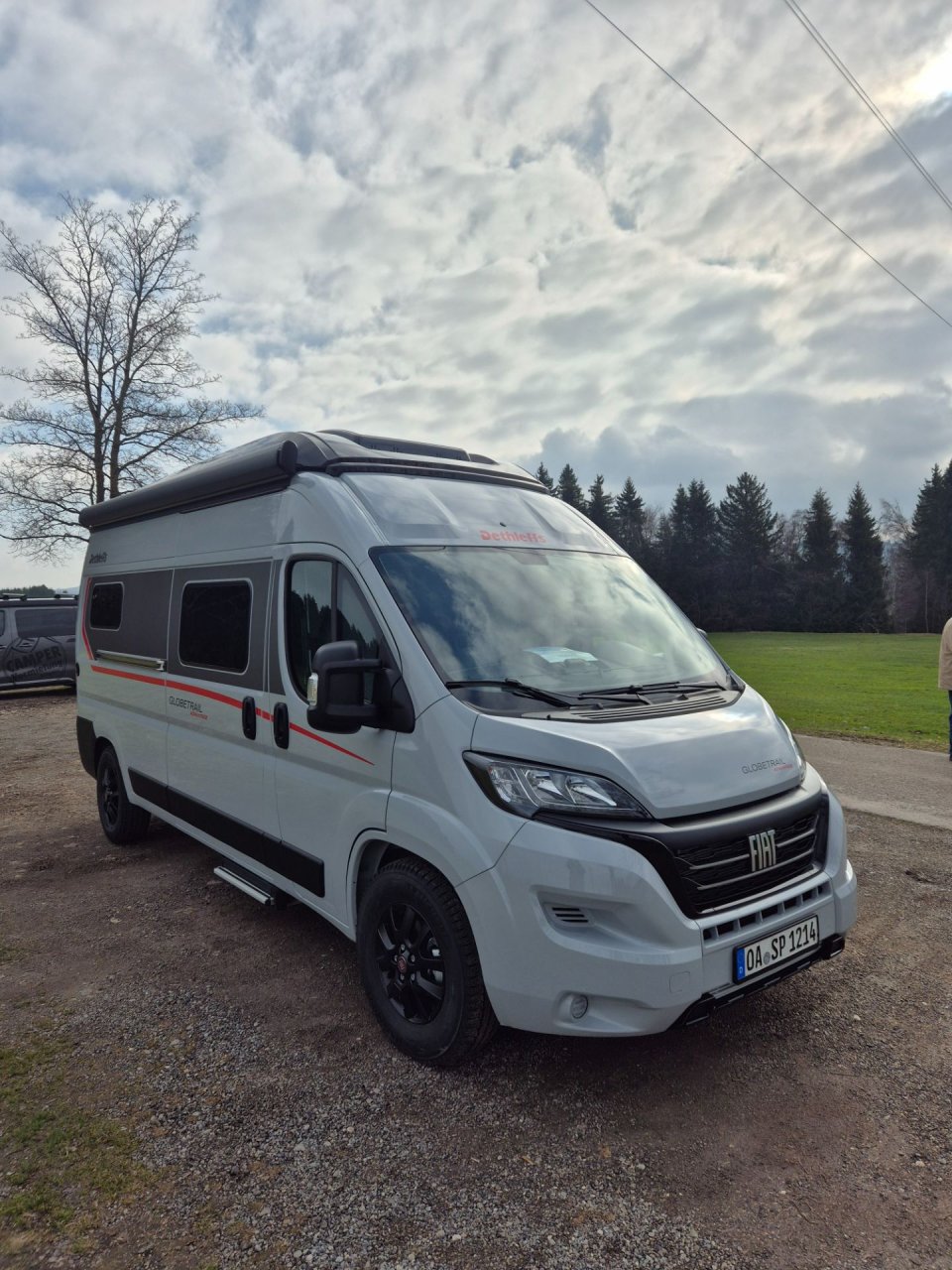 Dethleffs Globetrail 600DR mit Aufstelldach