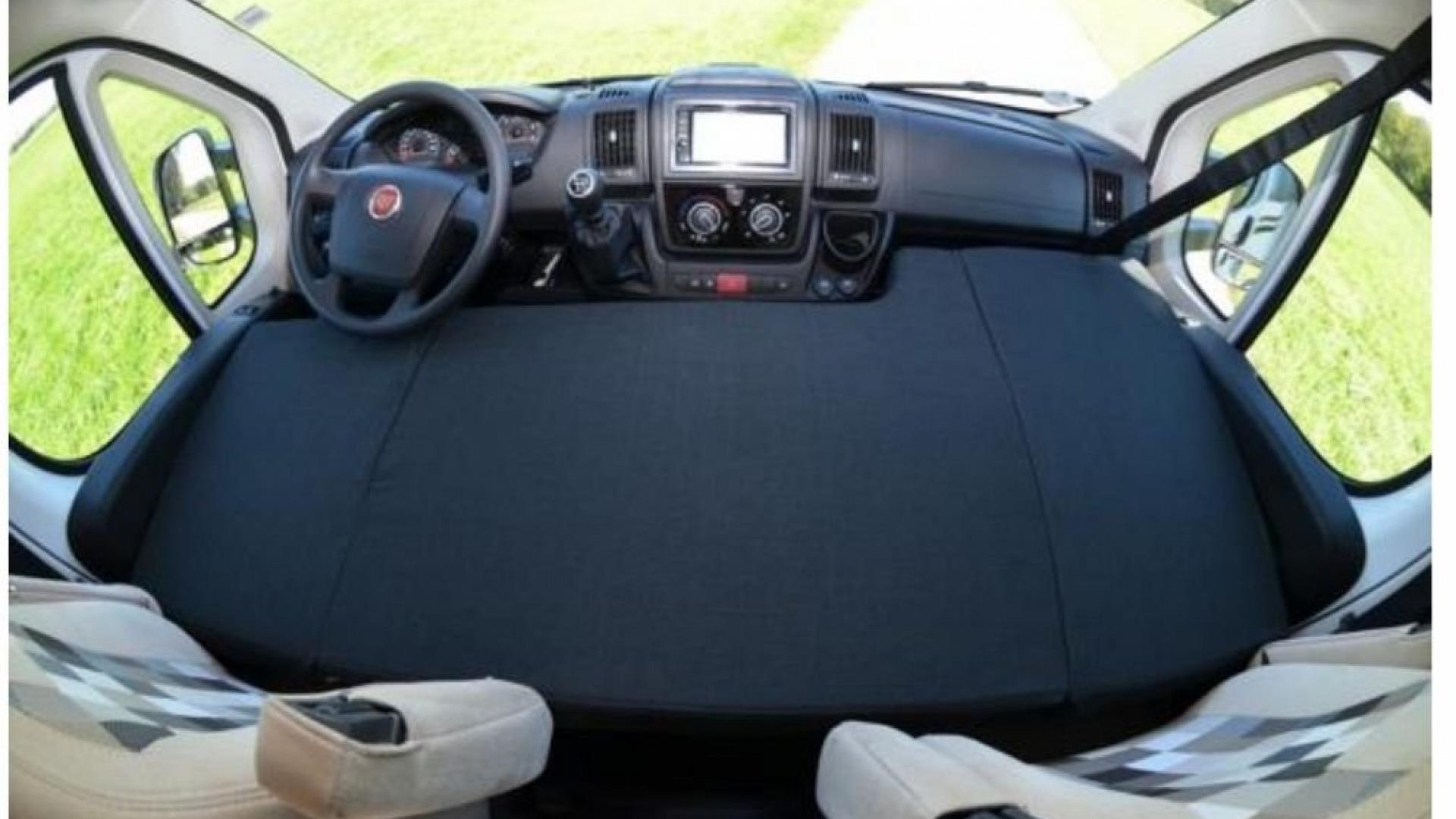 P&ouml;ssl Roadstar 600 l mit Aufstelldach