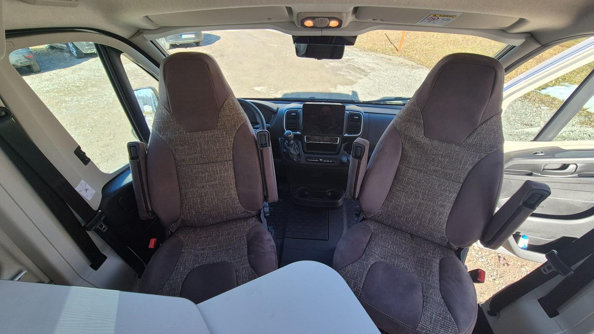 P&ouml;ssl Roadstar 600 l