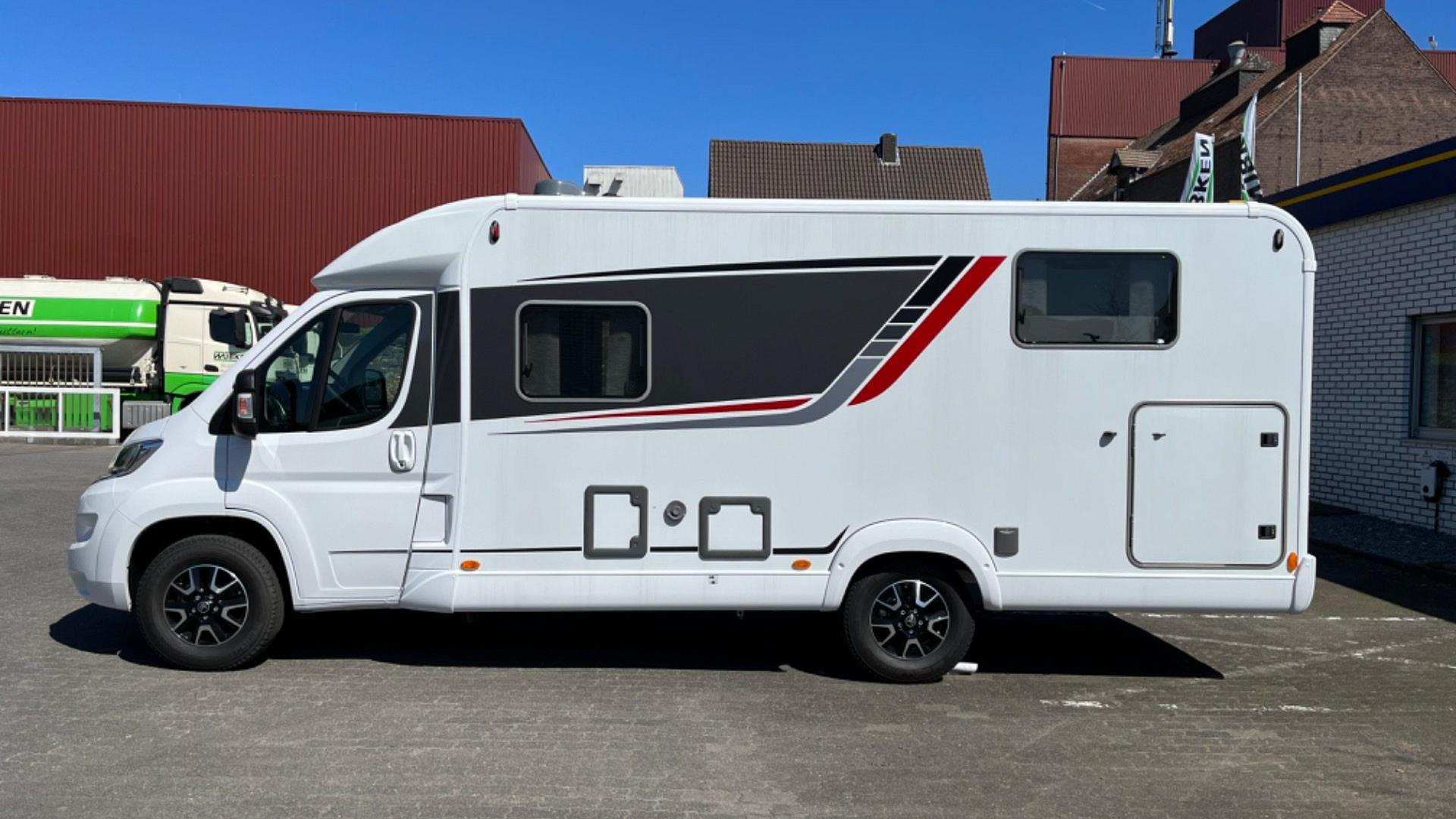 Bürstner Nexxo Van T 690 IC Line