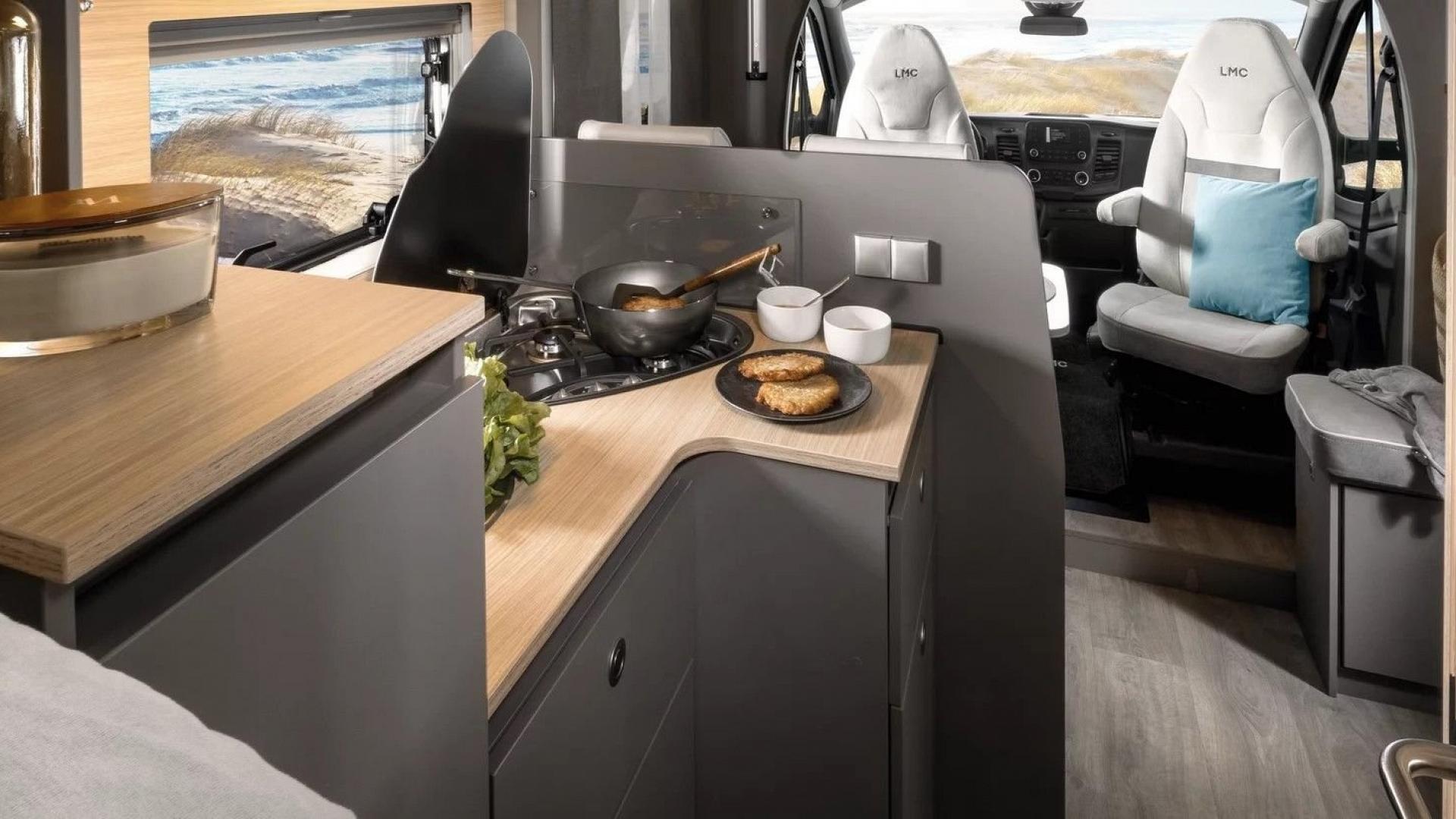 LMC Tourer Lift H634
